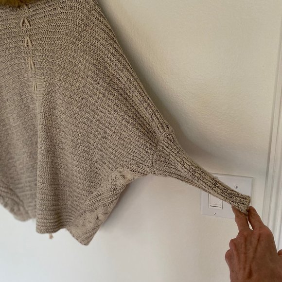 #109 Fun sweater by Cellabie - Picture 12 of 14